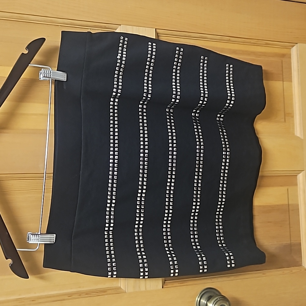 Black skirt with silver metal beadwork 16